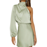 ELINE™ – SATINKJOLE MED ELEGANTE SKULDERSTROPPER