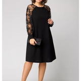 Alma - Elegant og sensuel sort blondekjole