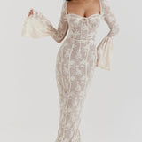 ALLEGRA™ – LANG BLONDEKJOLE MED ROMANTISK ELEGANCE